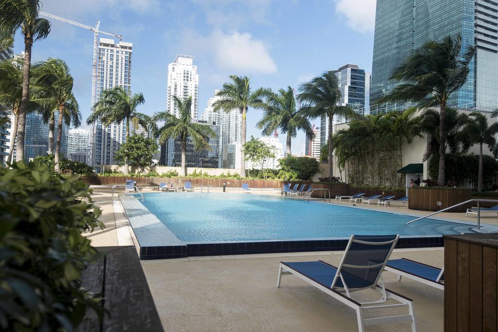 Dharma Home Suites Brickell Miami At One Broadway Exterior photo