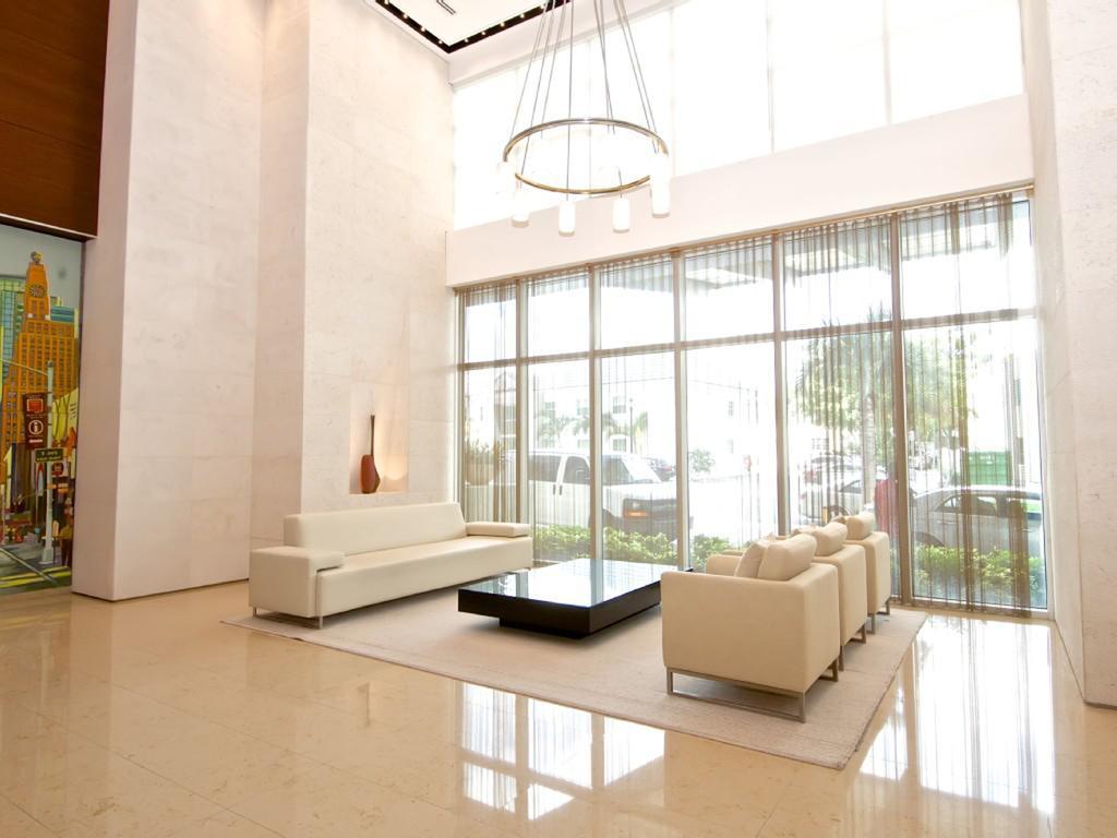 Dharma Home Suites Brickell Miami At One Broadway Exterior photo